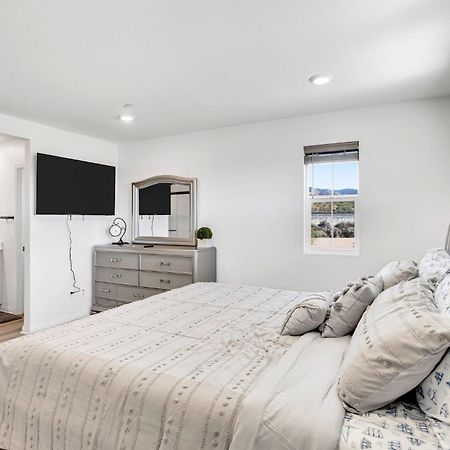 Charming Home Near Six Flags Santa Clarita Exterior foto